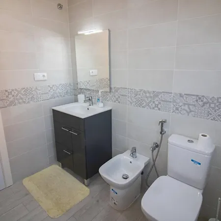El Arenal - Primera Linea Playa Cargador Apartment *